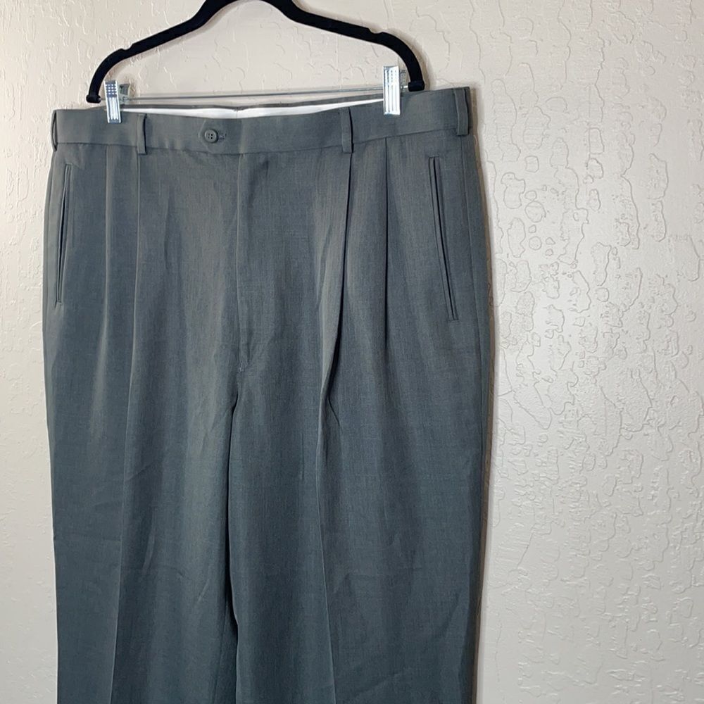 (LOUIS RAPHAEL) slacks - Picture 4 of 7